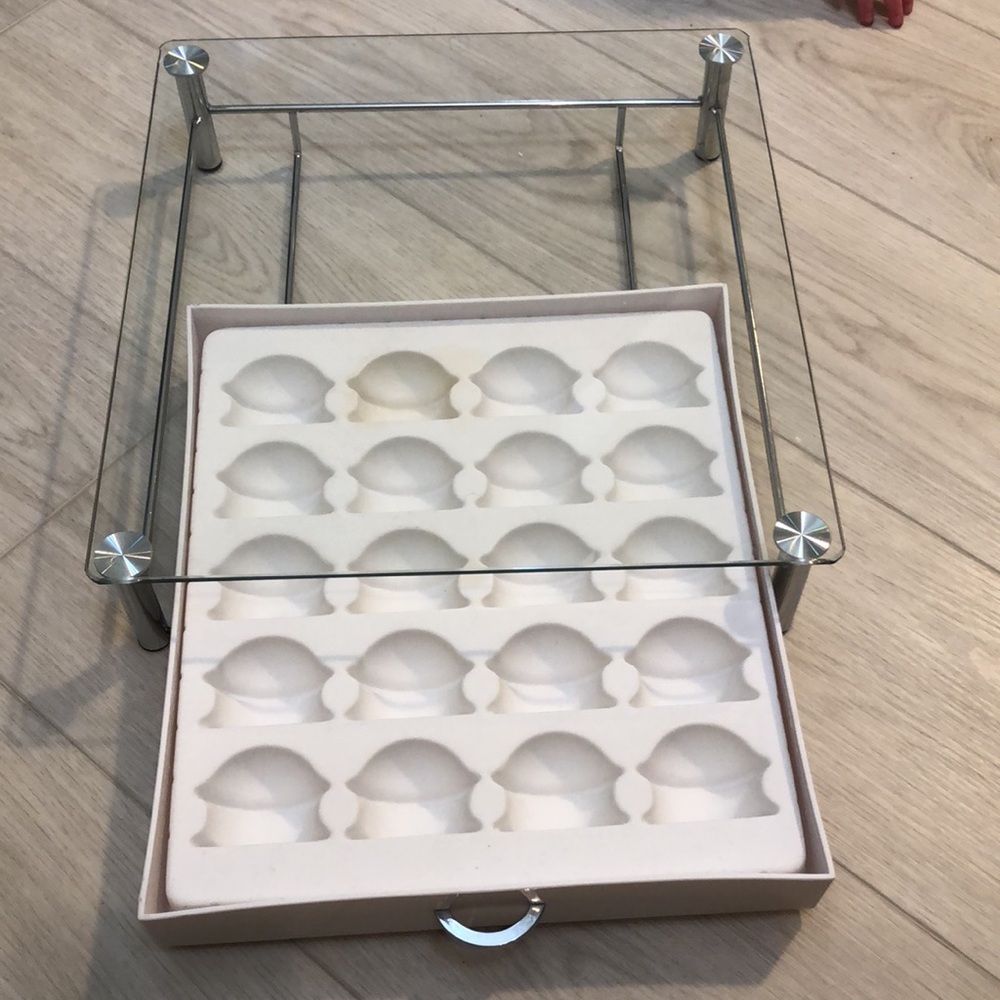 Nespresso pod display - Picture 2 of 4